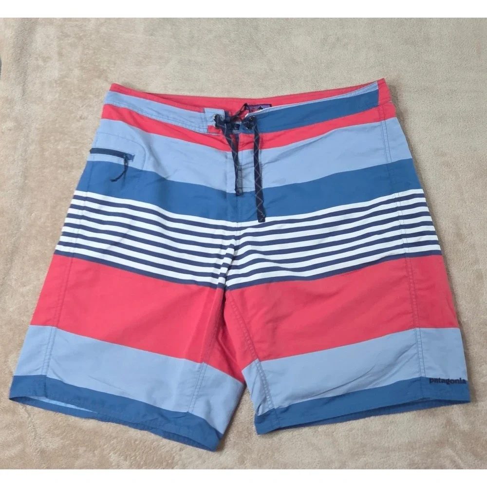 Patagonia Wavefarer Board Shorts Men's Size 38 Fitz Stripe Red Blue Style 86558